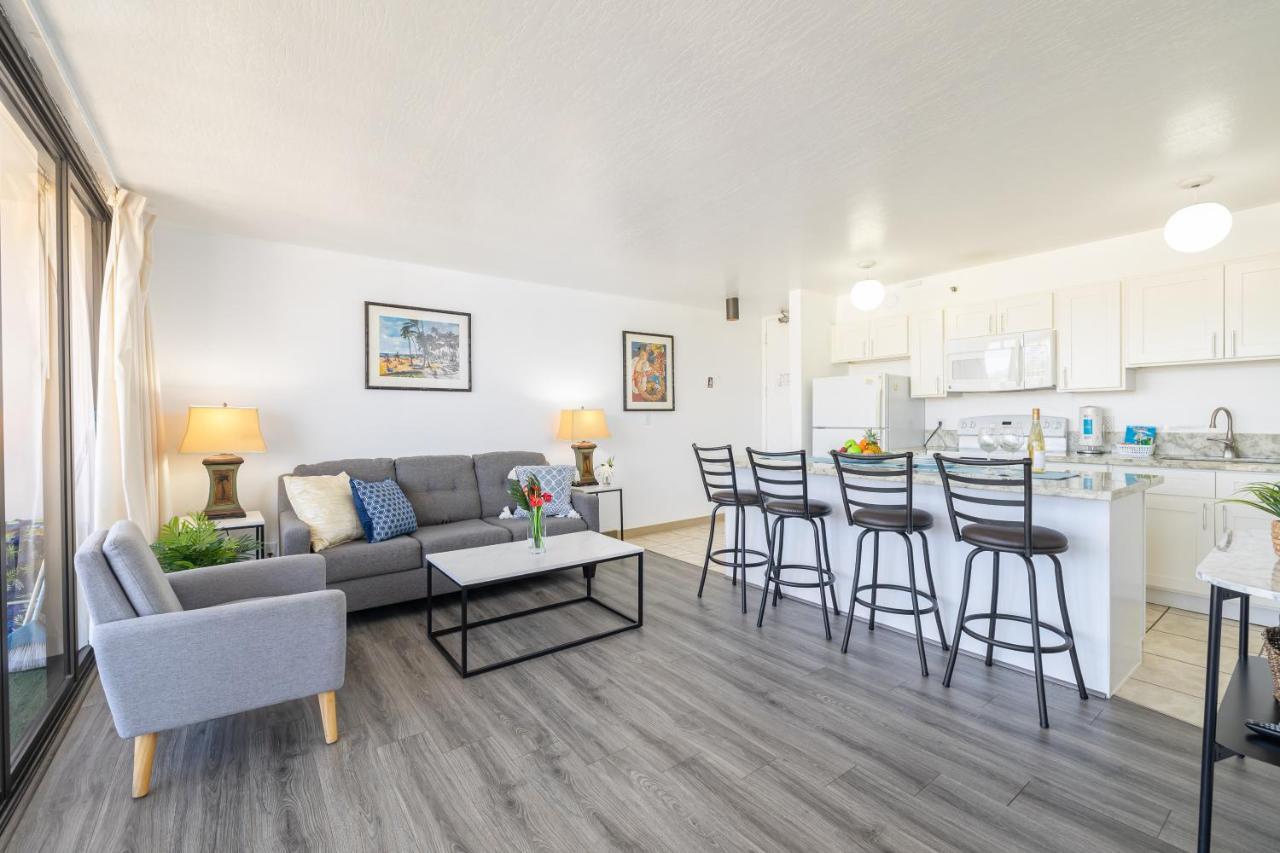 Waikiki Escapade Mountain Views Condo, Steps To Beach With Parking Perk 호놀룰루 외부 사진