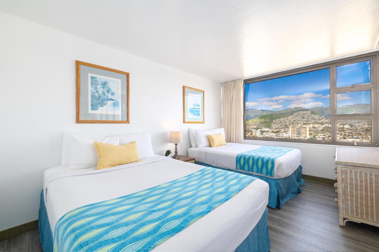 Waikiki Escapade Mountain Views Condo, Steps To Beach With Parking Perk 호놀룰루 외부 사진