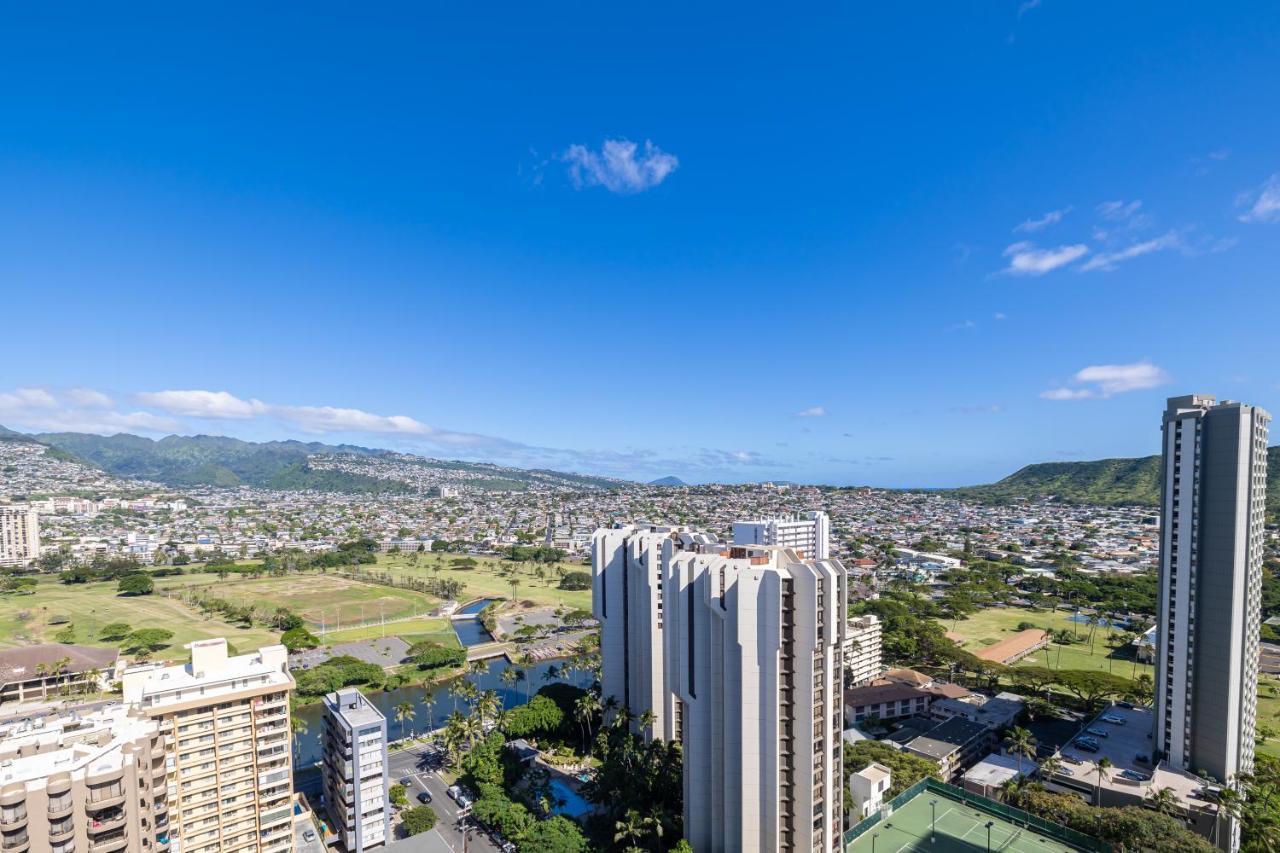 Waikiki Escapade Mountain Views Condo, Steps To Beach With Parking Perk 호놀룰루 외부 사진