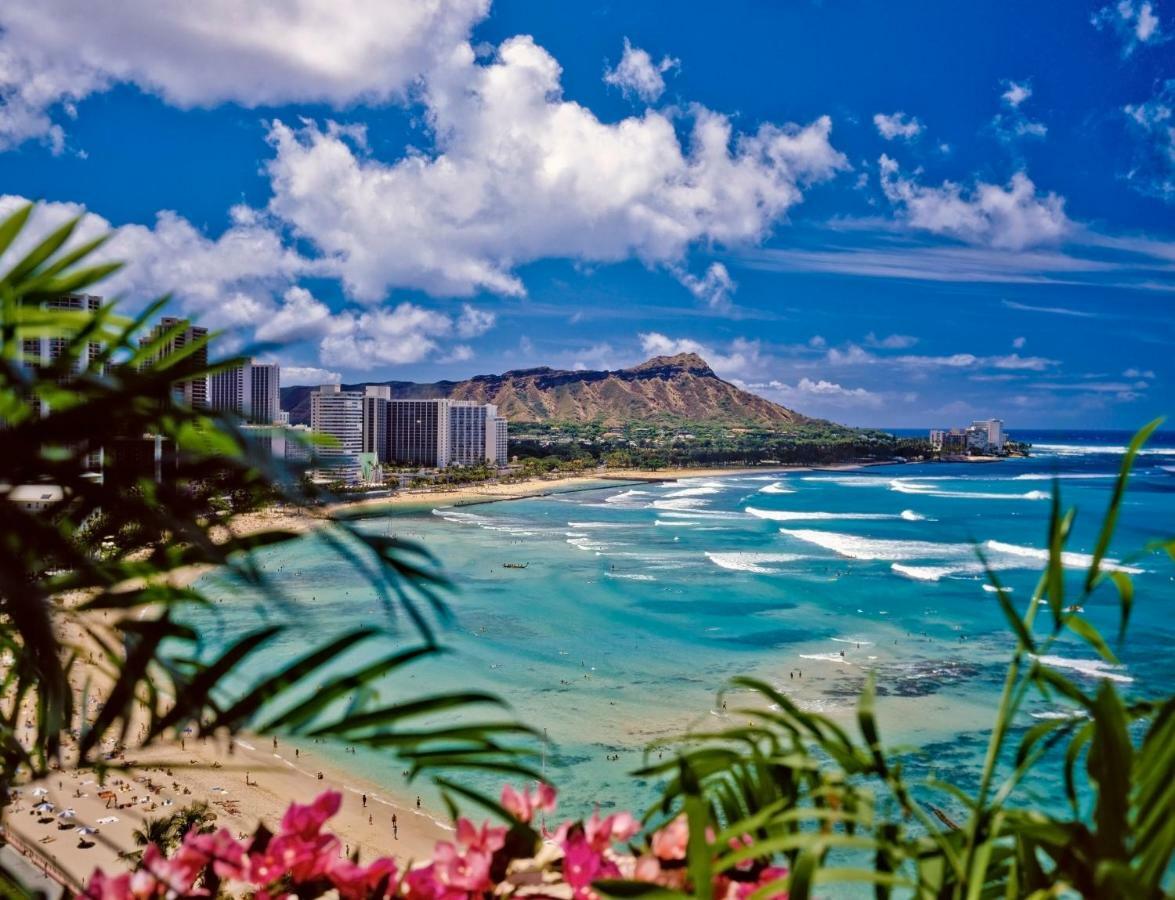 Waikiki Escapade Mountain Views Condo, Steps To Beach With Parking Perk 호놀룰루 외부 사진